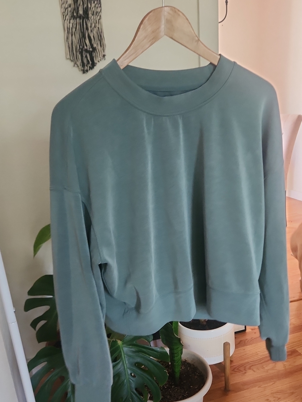Lululemon Softstreme Crop Crew Sweatshirt